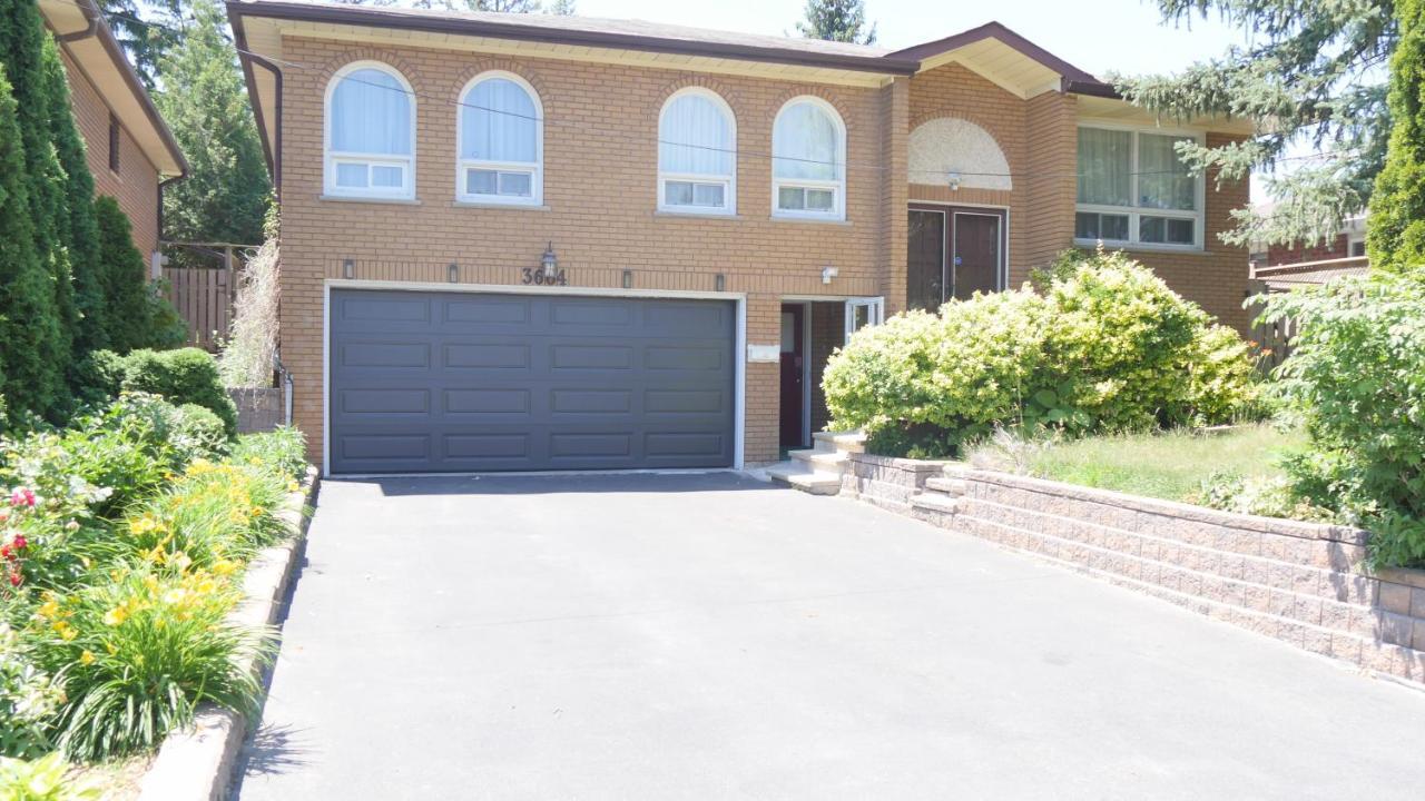 Applewood Gardens Apartment Mississauga Bagian luar foto