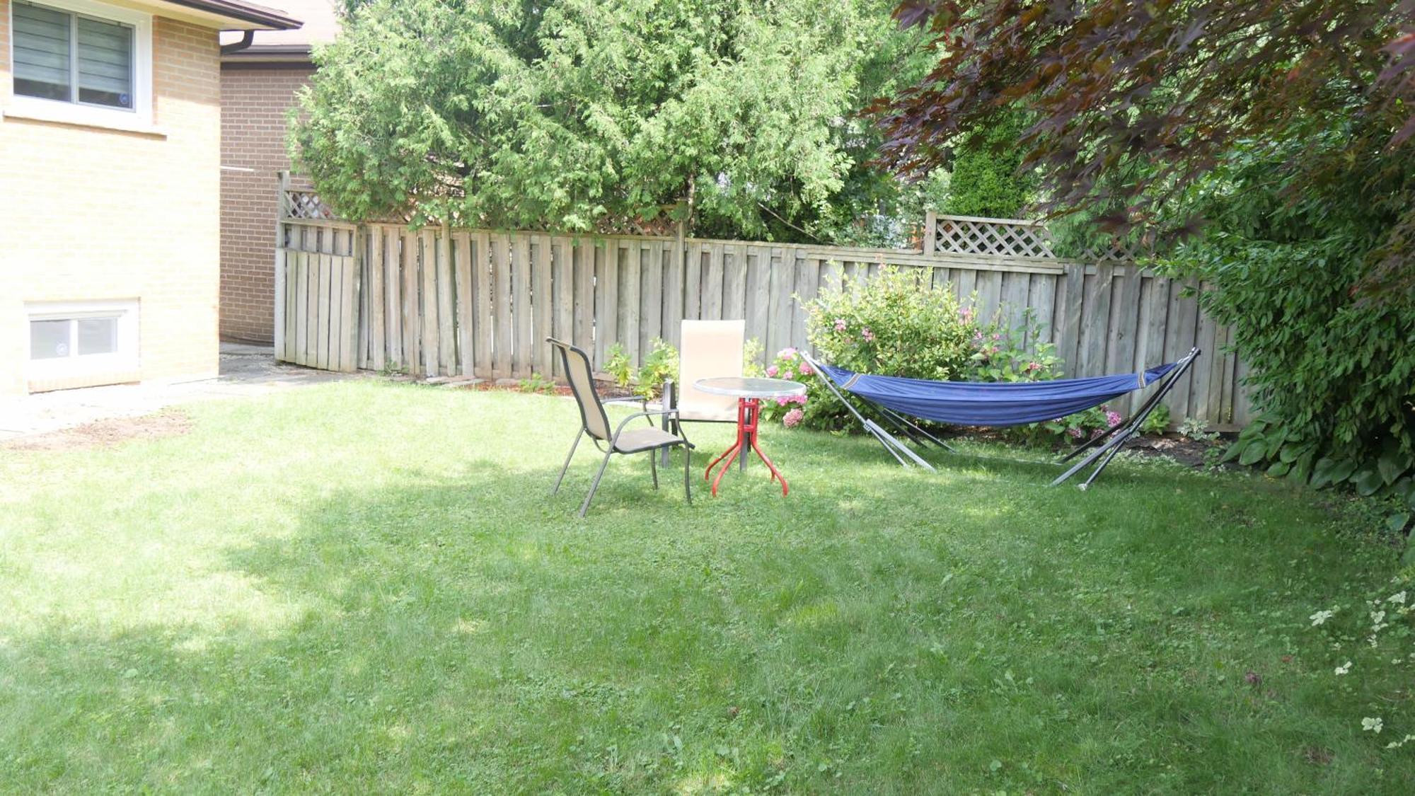 Applewood Gardens Apartment Mississauga Bagian luar foto