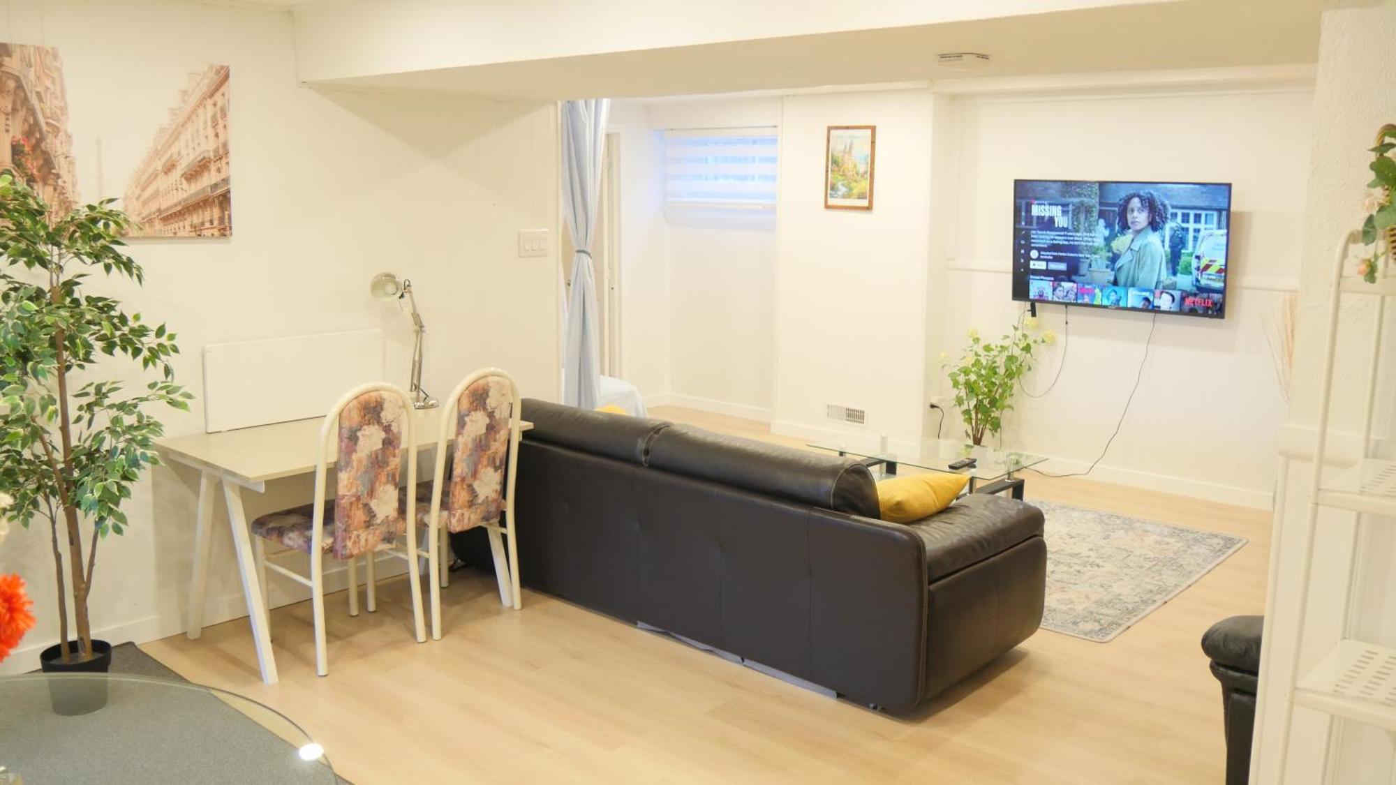 Applewood Gardens Apartment Mississauga Bagian luar foto